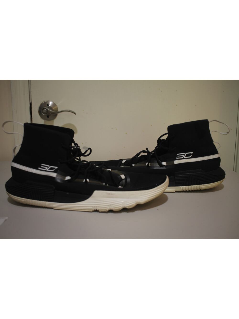 UA Curry 4 FloTro Basketball Shoes Black White Steph Curry Mens Size 15 Rare